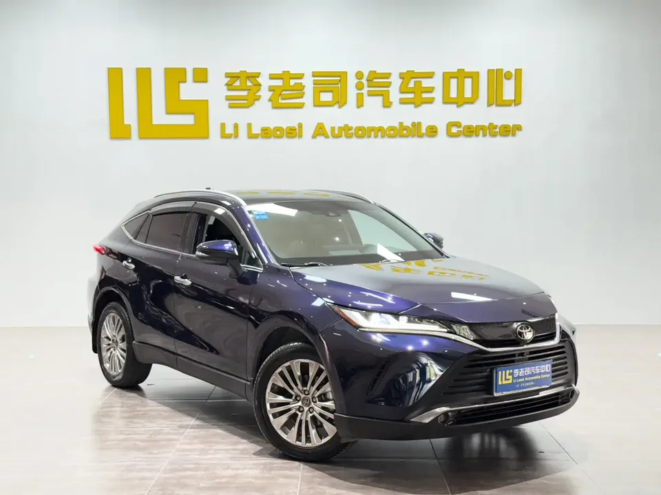 Toyota HARRIER 2022