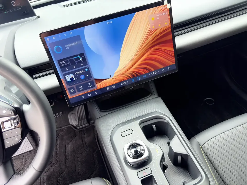 Toyota bZ5 550 PRO 2025 — миниатюра 5
