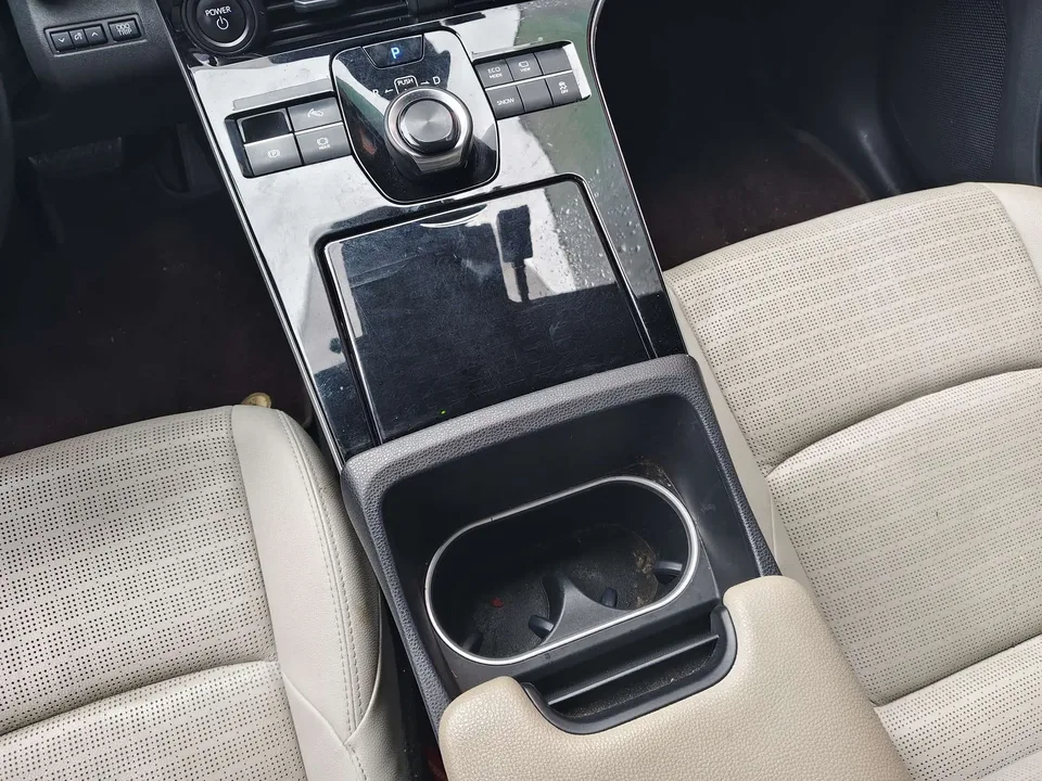 Toyota Bozhi 4X GAC Toyota Platinum 4X 2024 615 PRO version 2024 — миниатюра 3