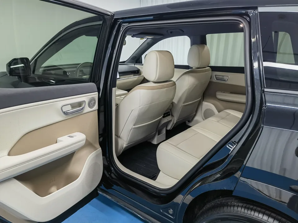 Toyota Bozhi 3X Bozhi 3X 520 Pro LiDAR Edition 2025 — миниатюра 5