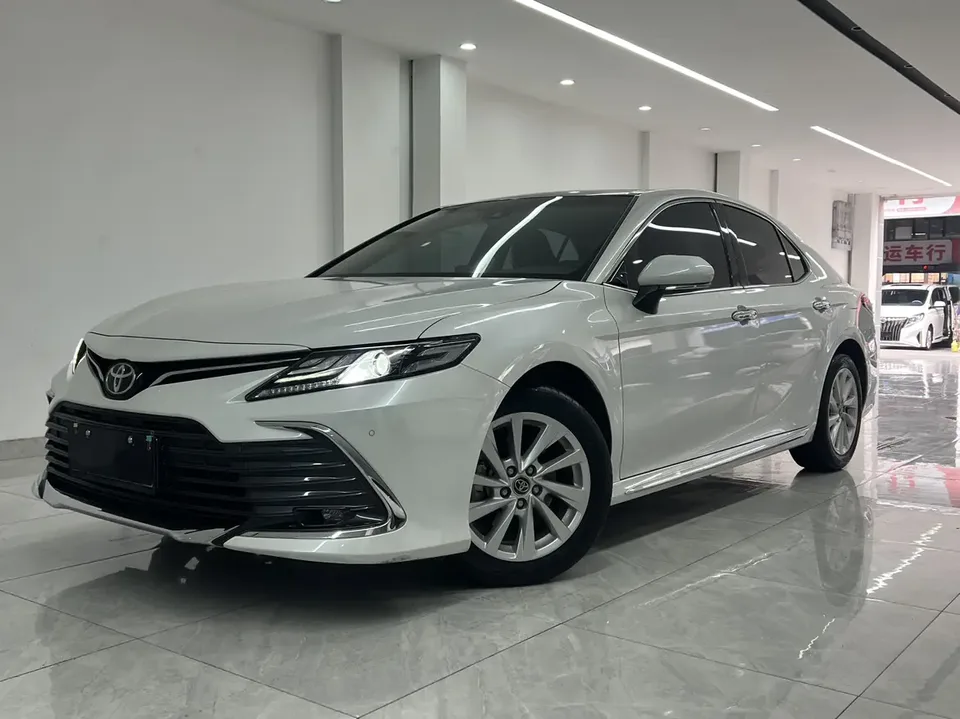 Toyota Camry 2023