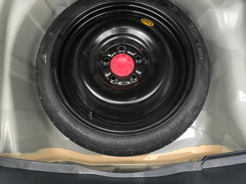 Toyota Levin Lei Ling 2022 Lelink 185T CVT Luxury Edition 2022 — thumbnail 5