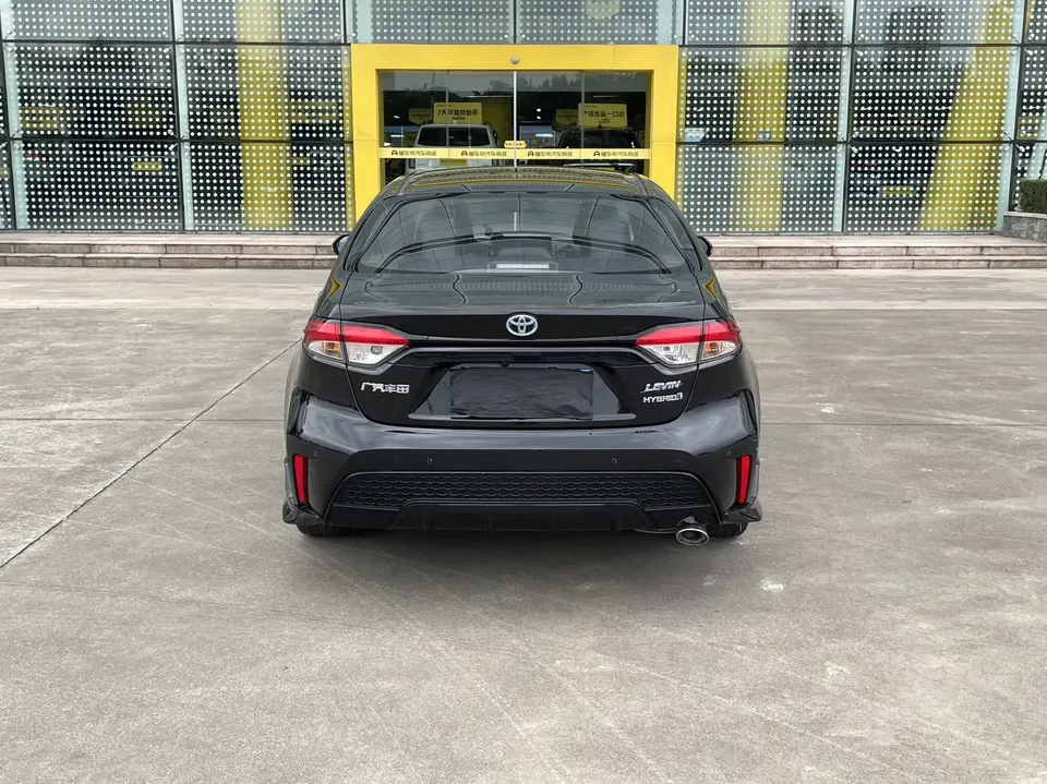 Toyota Levin Lei Ling Dual Engine 1.8H E-CVT Sports Edition 2022 — thumbnail 2