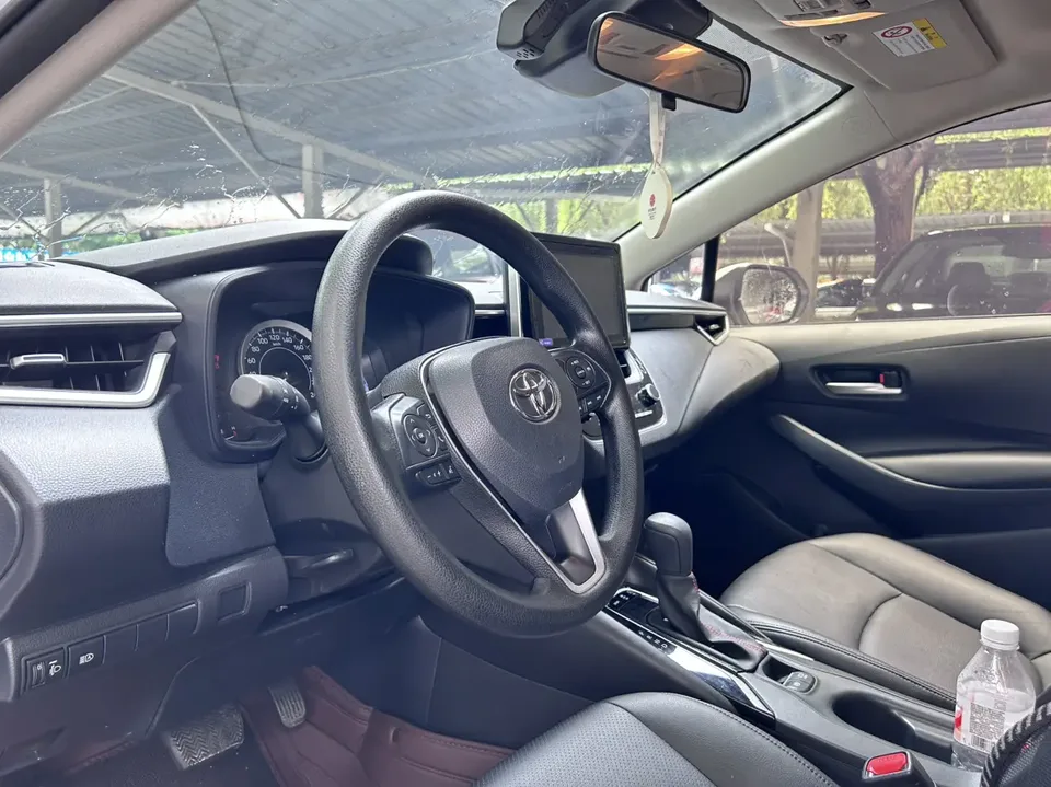 Toyota Corolla 1.2T S-CVT Elite Edition 2023 — миниатюра 3
