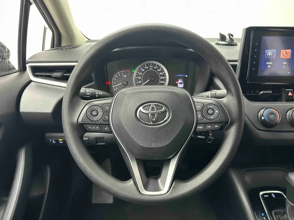 Toyota Corolla 1.5L CVT Pioneer Edition 2023 — миниатюра 3