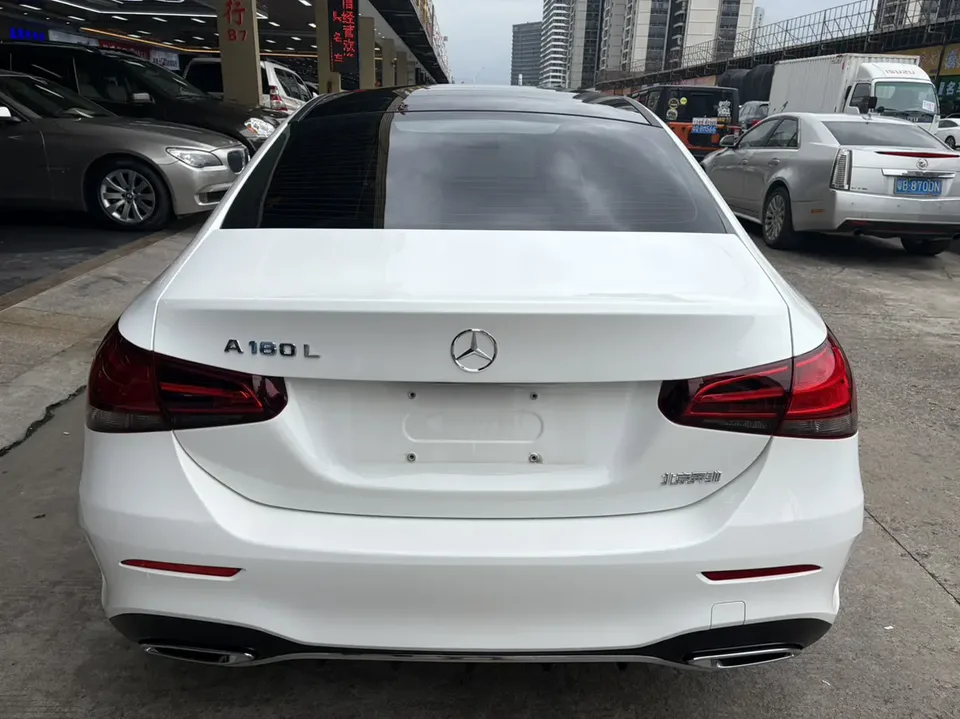 Mercedes-Benz Mercedes Benz A Class Mercedes-Benz A-Class 2022 A 180 L Sports Sedan 2022 — миниатюра 2