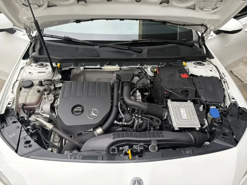 Mercedes-Benz Mercedes Benz A Class Mercedes-Benz A-Class 2022 A 180 L Sports Sedan 2022 — миниатюра 3
