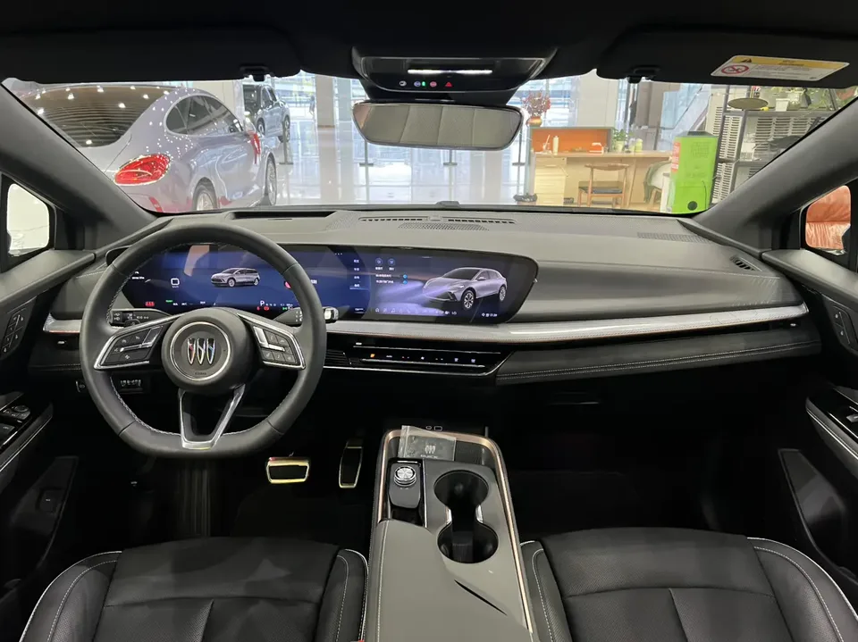Buick E4 Buick E4 GS version 2023 — миниатюра 3