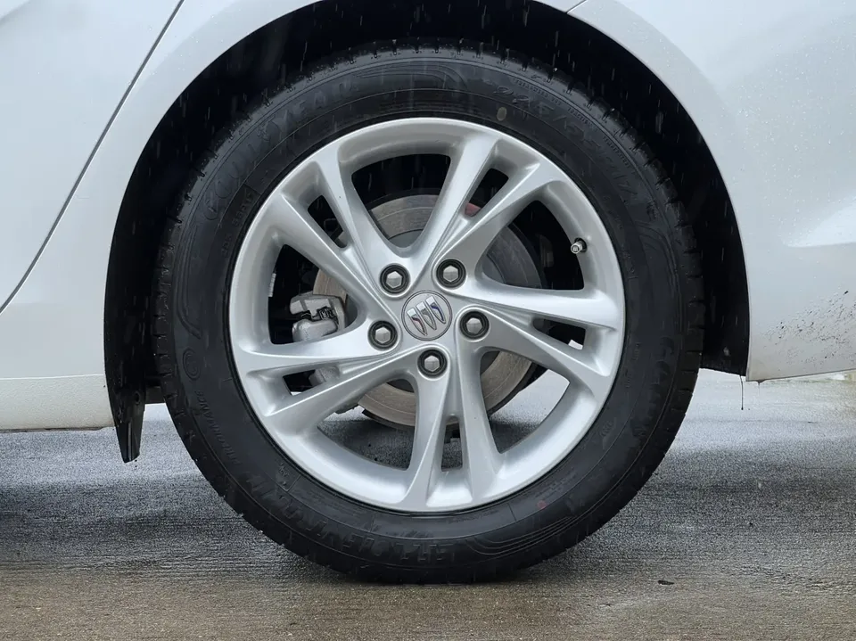 Buick Majesty Regal 2023 552T Smart Edition 2023 — миниатюра 3