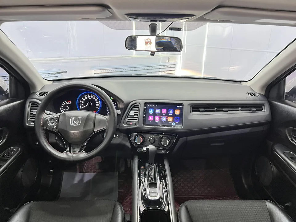 Honda VEZEL 2022 VIZI 1.5L CVT Phantom Night Pioneer Edition 2022 — миниатюра 4