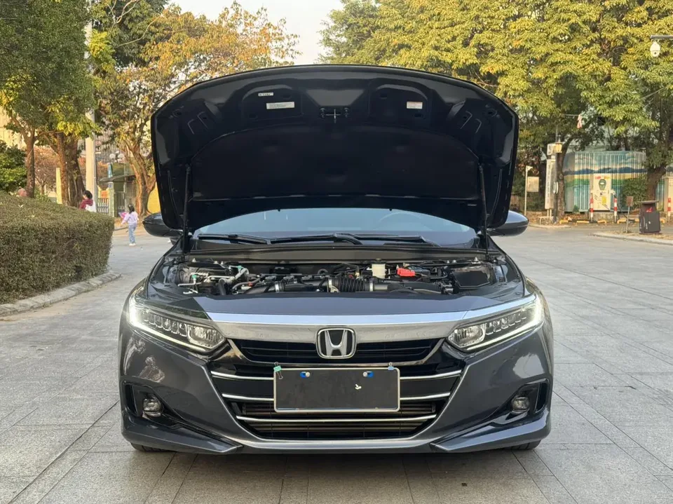 Honda Accord Accord 260TURBO Deluxe 2022 — thumbnail 4