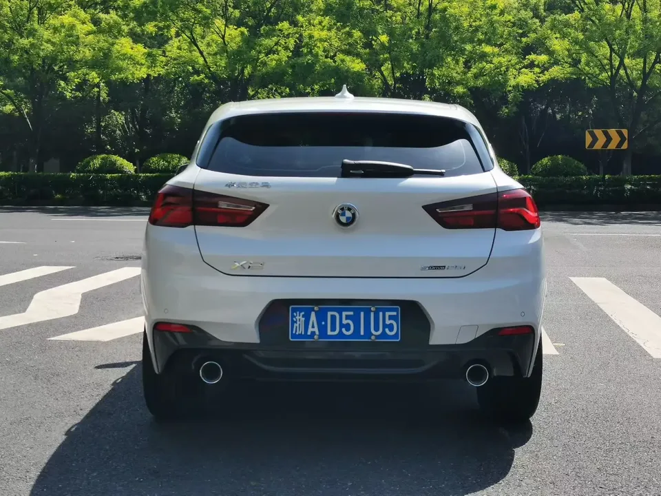 BMW X2 sDrive25i M Off-Road Package 2022 — миниатюра 2