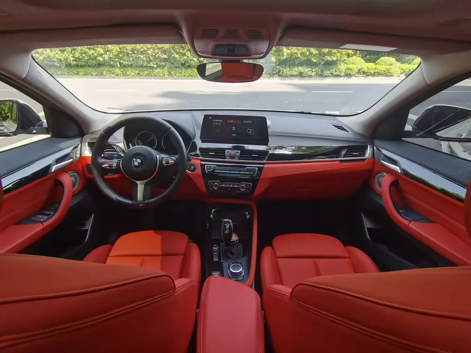 BMW X2 sDrive25i M Off-Road Package 2022 — миниатюра 5