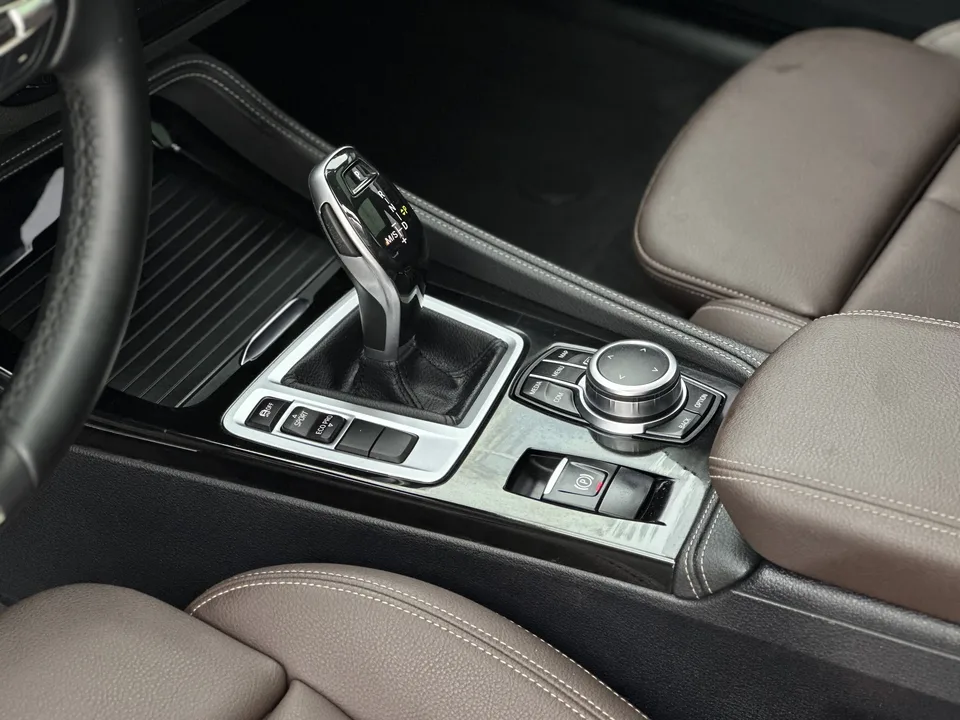 BMW 1 Series 1 Series BMW 1 Series 2021 120i M Sport Night Edition 2023 — thumbnail 3