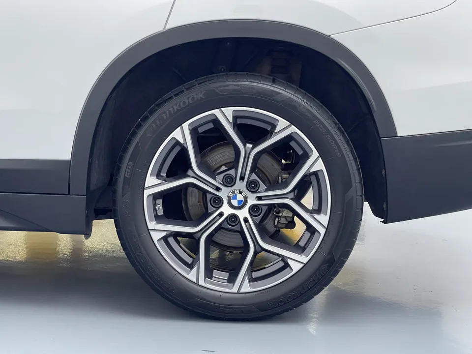 BMW X1 BMW X1 2022 sDrive25Li Leading Edition 2023 — миниатюра 5