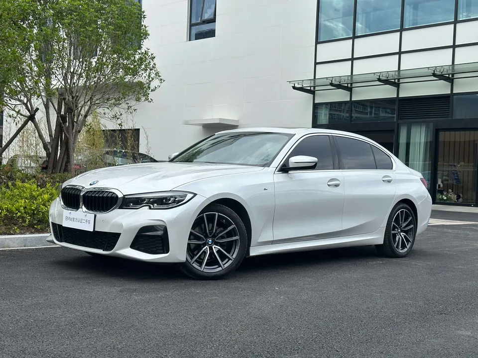 BMW 3 Series 2022