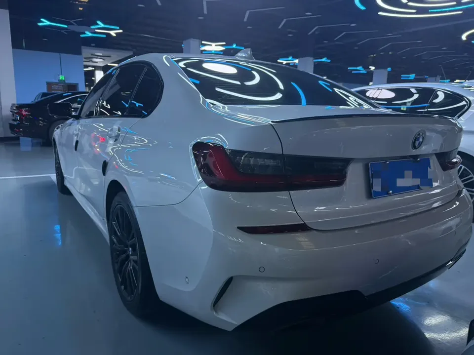 BMW 3 Series facelift 325Li M Sport package 2022 — миниатюра 4