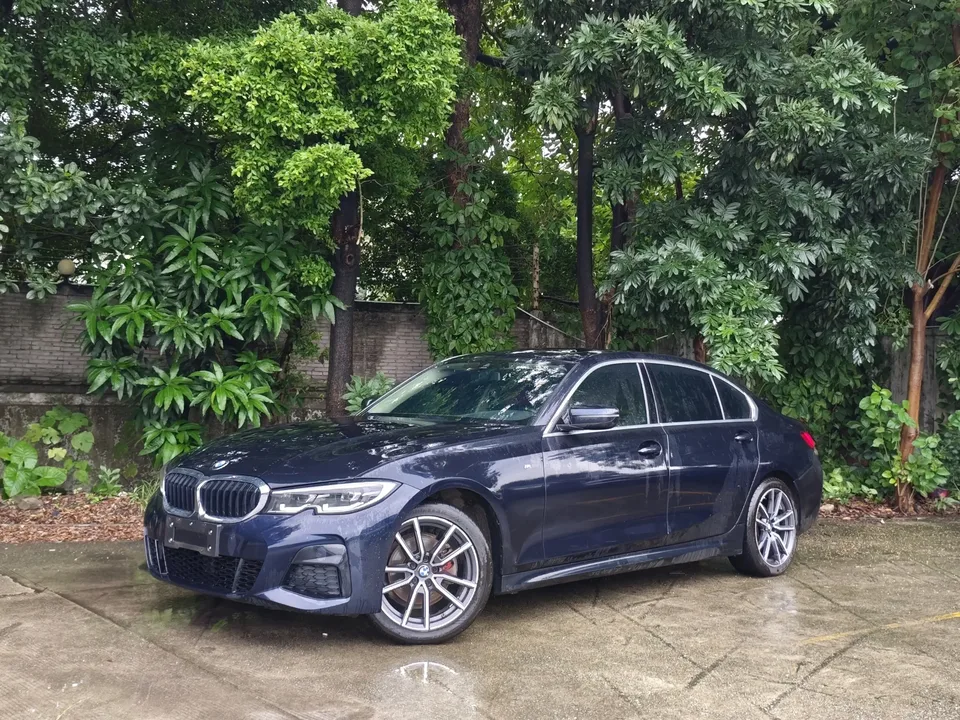 BMW 3 Series 2022
