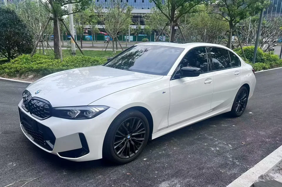 BMW 3 Series 2023