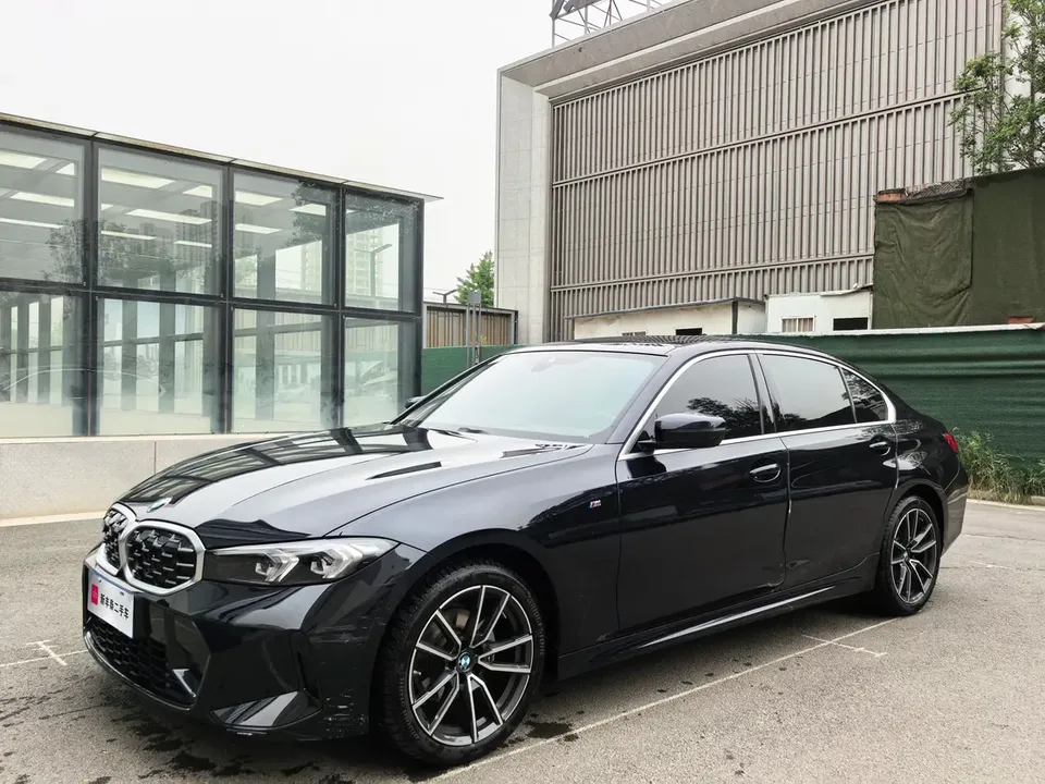 BMW 3 Series BMW 3 Series 2023 325Li M Sport Package 2024 — фото 1, купить с доставкой в Москву