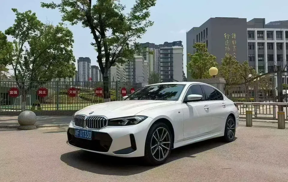 BMW 3 Series 2024