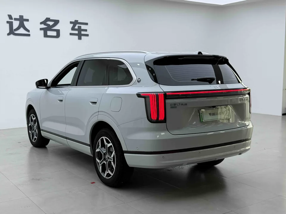 Jietu Shanhai Jetour Mountain & Sea L7 PLUS 121km Seven-seat Luxury Edition 2025 — миниатюра 3