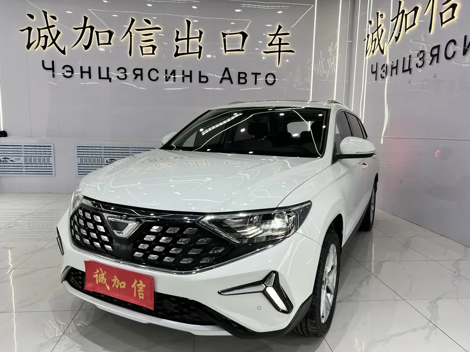 Jetta VS7 Jetta VS7 1.4T Automatic Progressive Edition Pro 2022 — photo 1, buy with delivery to Moscow