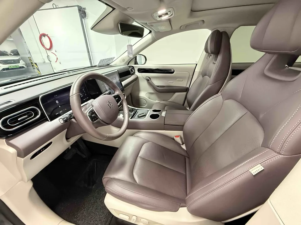 Leapmotor Zero running C11 500 Comfort Edition 2023 — миниатюра 5