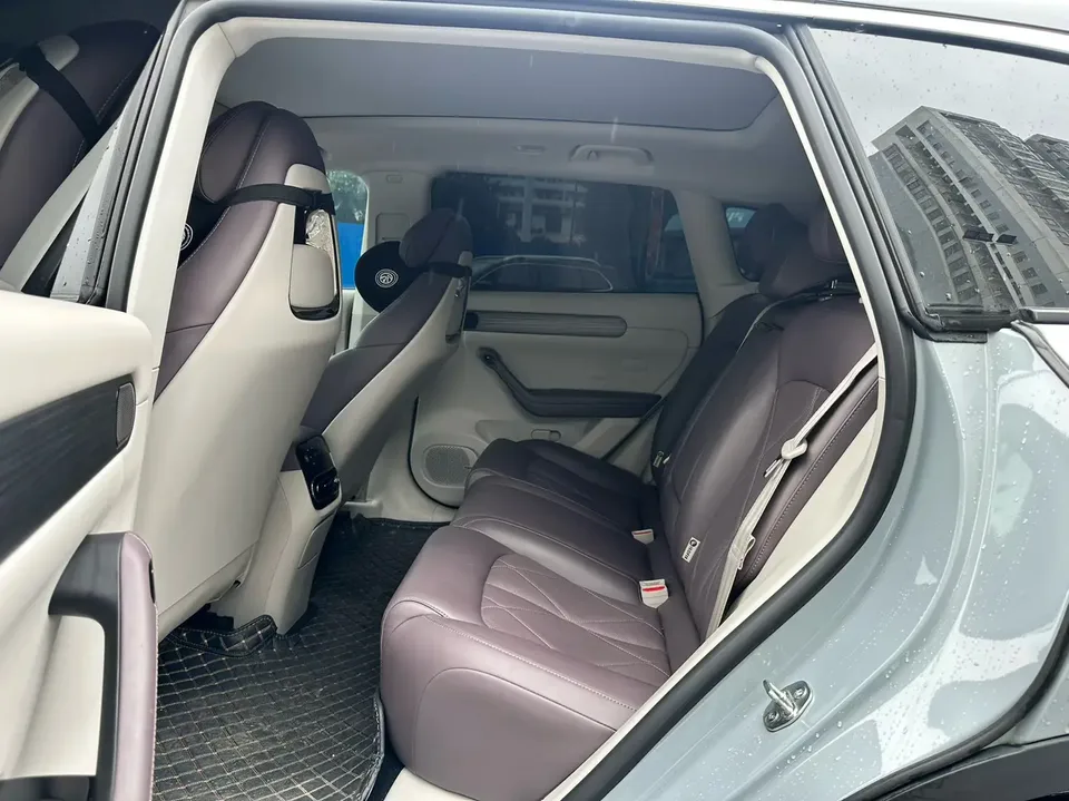 Leapmotor Zero running C11 Pure Electric 580 Premium Edition 2025 — миниатюра 3
