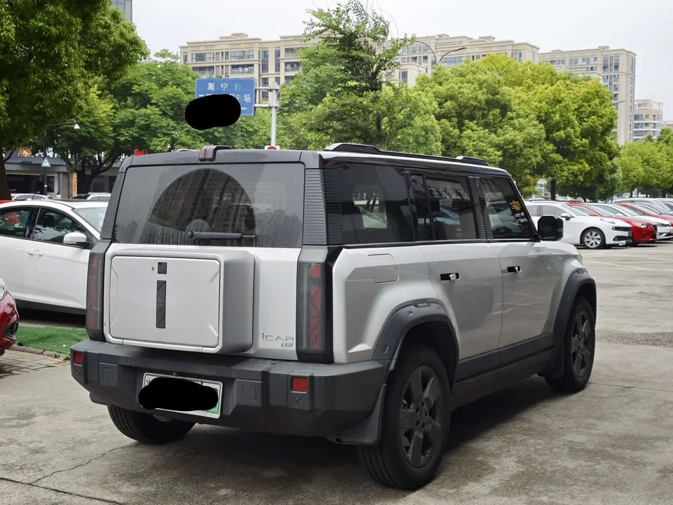 iCAR 03 two-wheel drive long-range version 2024 — миниатюра 2
