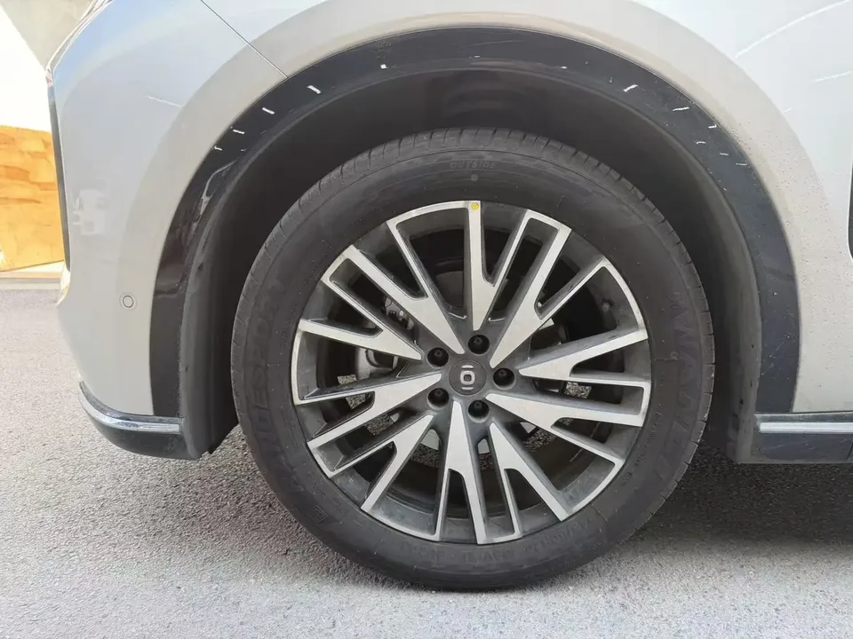 Changan Qiyuan Q07 215 Premium Edition 2025 — миниатюра 2