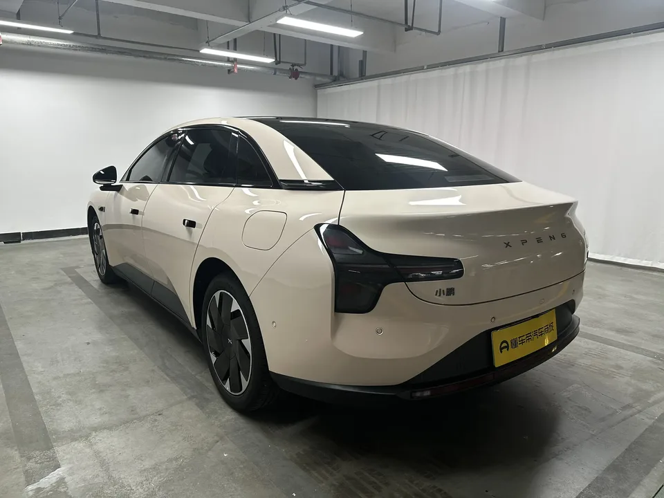 XPeng Xiaopeng MONA M03 502 Long Range Max Edition 2025 — миниатюра 2