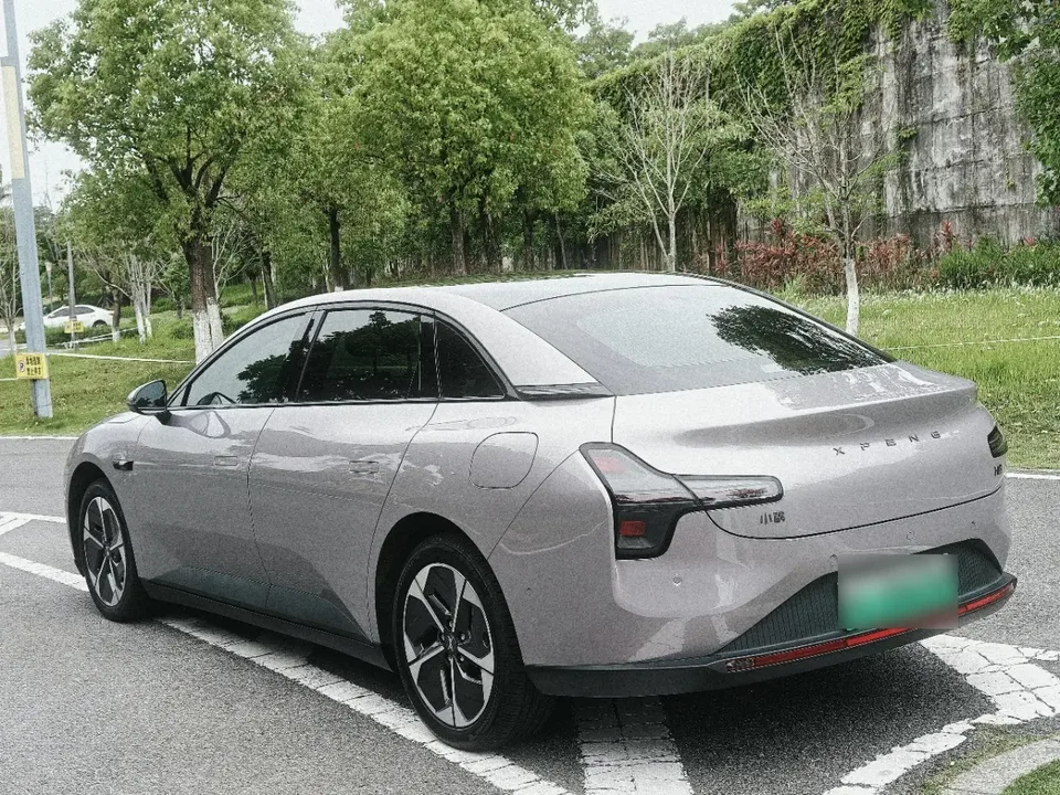 XPeng Xiaopeng MONA M03 515 Long Range Edition 2025 — миниатюра 4