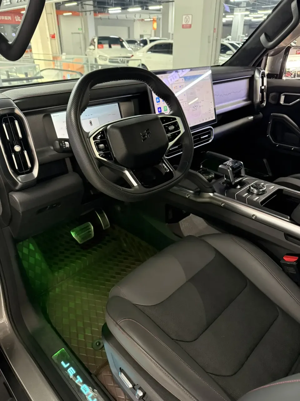 Jetour Jet Traveler 2.0TD 4WD Crossing PRO+ Entertainment Edition 2024 — миниатюра 5