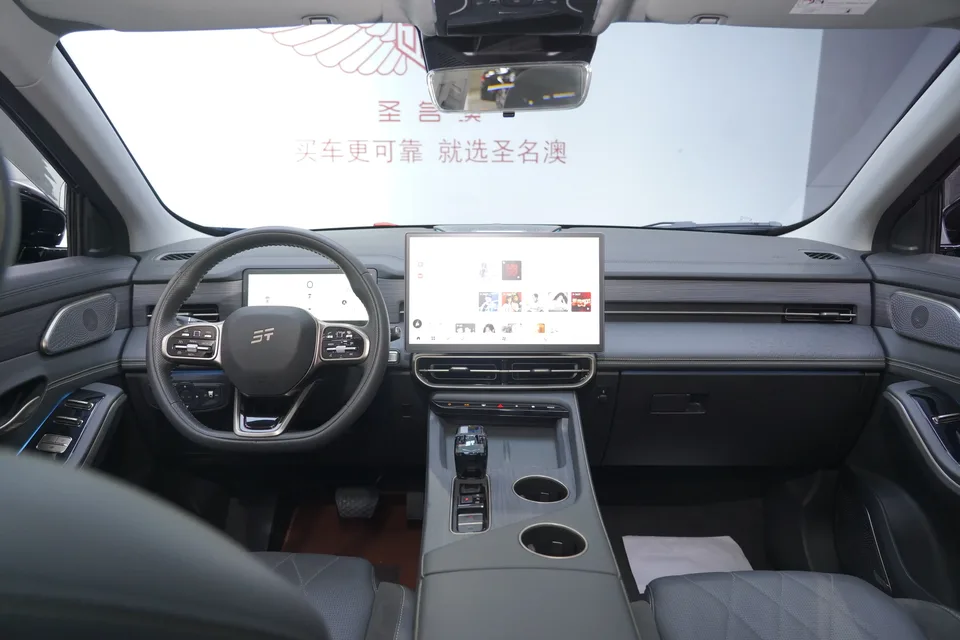 Jetour X90 Pro 2.0TD DCT Premium Edition 2024 — миниатюра 3