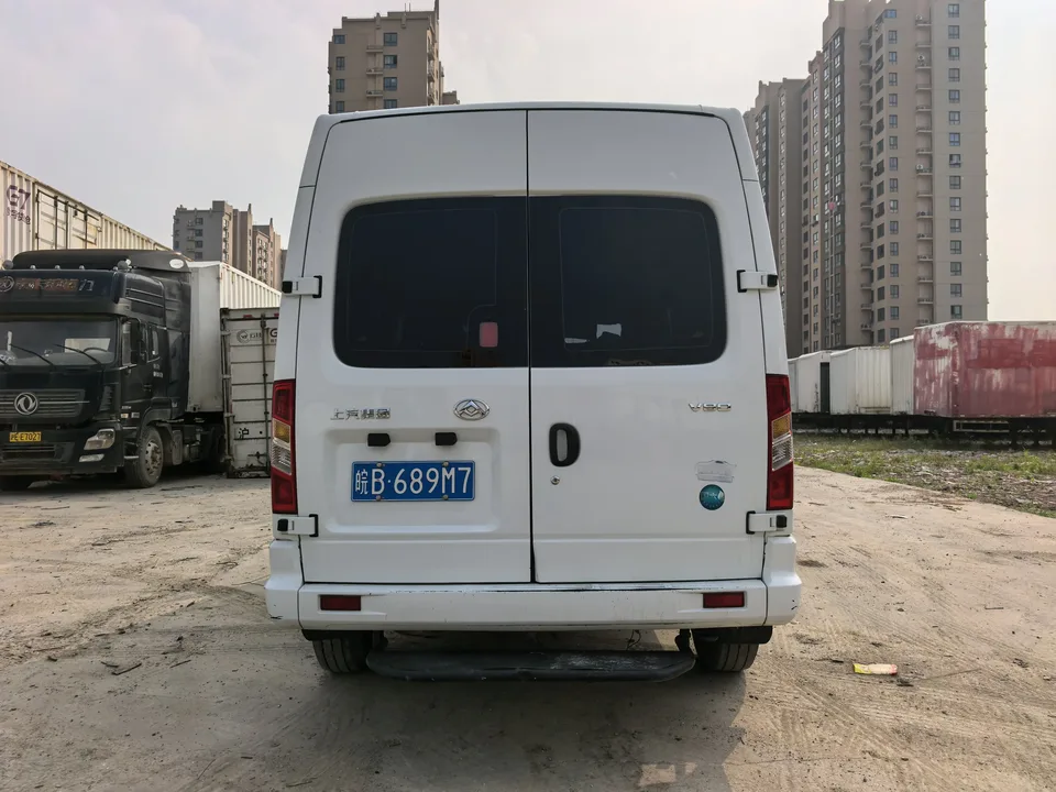 Datong Xintu V80 Xintu V80 2.0T Manual Classic Aoyuntong Long Axis Mid-Top 6-9 Seaters 2023 — thumbnail 2