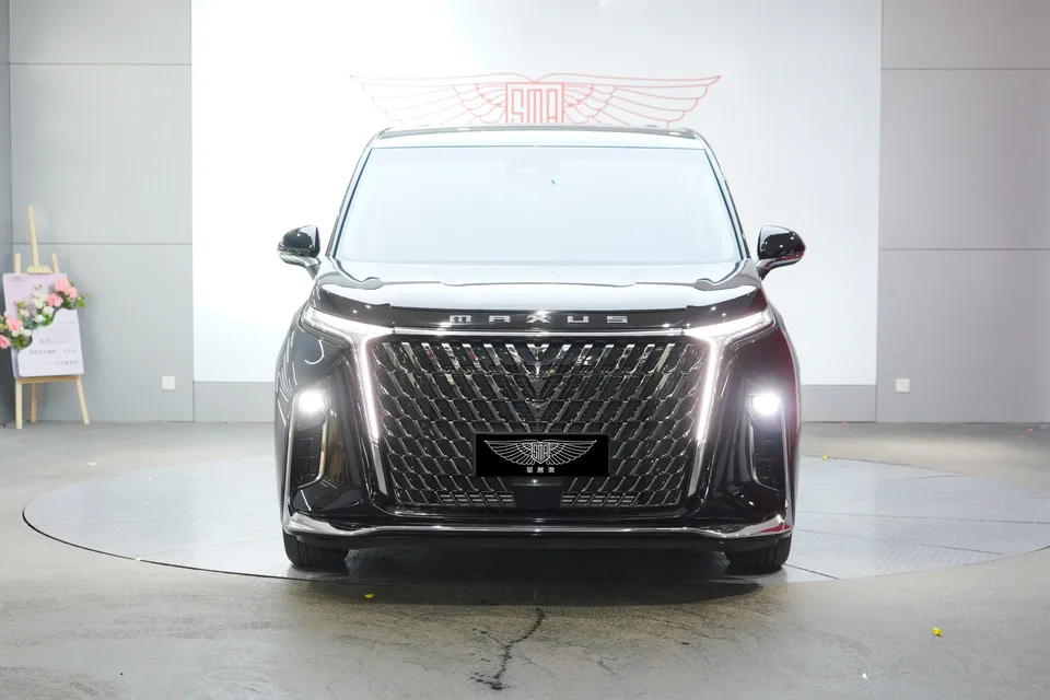 Datong Chase G90 2.0T Star Seven-Seater Edition 2023 — миниатюра 2