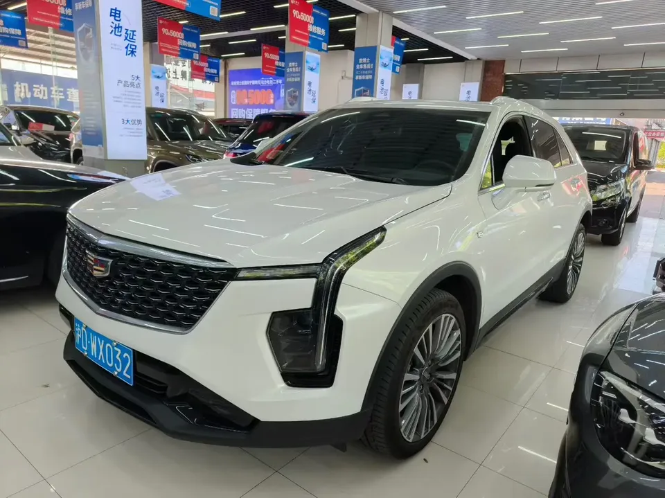 Cadillac XT4 2023