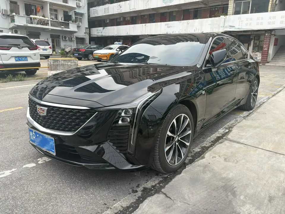 Cadillac CT5 2025