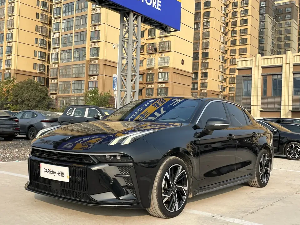 Lynk & Co 03 2023