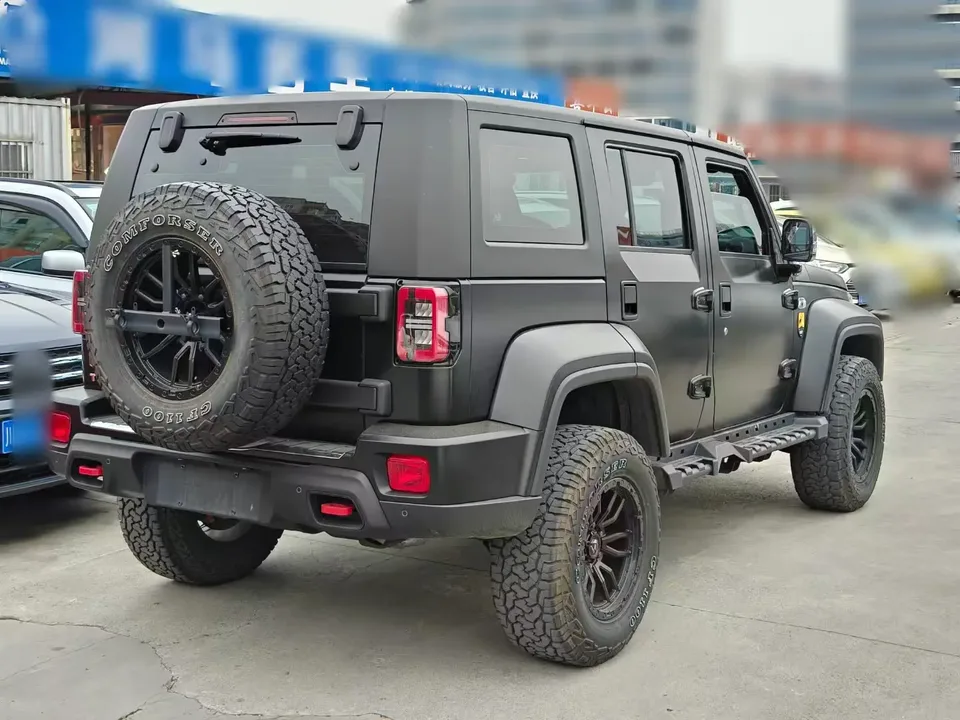 BAIC Beijing Off-road BJ40 Beijing Off-road BJ40 2023 2.0D Automatic 4WD Blade Hero Edition Knight Edition 2023 — миниатюра 2