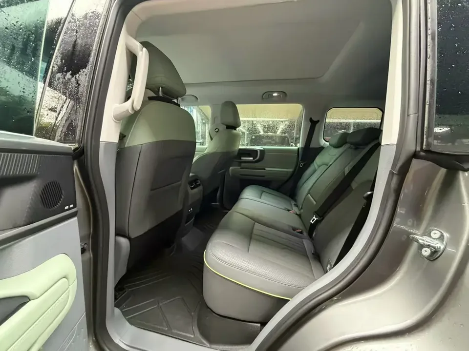 BAIC Beijing Off-road BJ40 Beijing Off-road BJ40 2024 City Hunter Edition 2.0T Automatic 4WD Knight Type 2025 — миниатюра 3