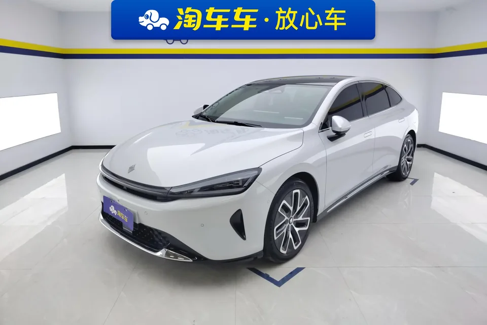 Baojun Enjoy PHEV 2025
