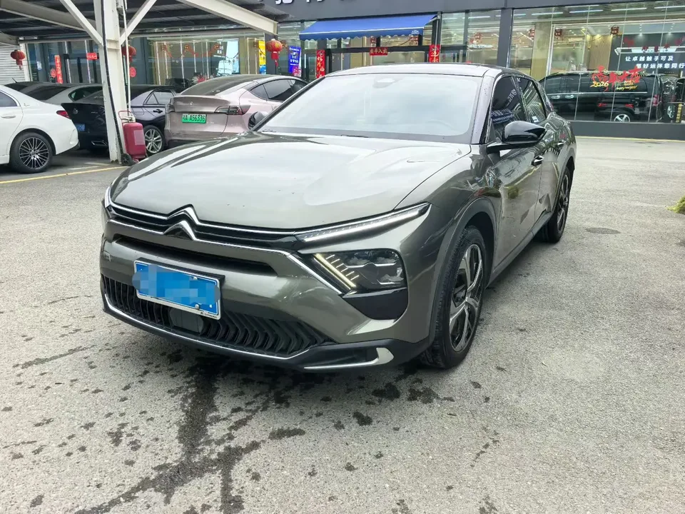 Citroen Versailles C5 X 2022