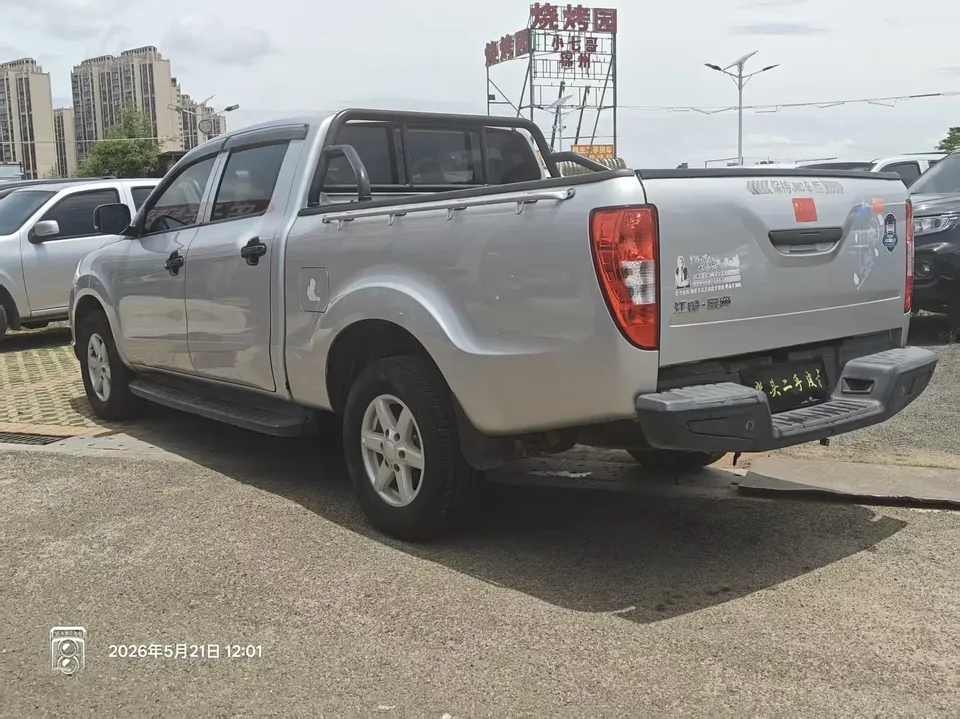 Jiangling Bible Baodian 2022 2.5T diesel two-wheel drive comfort version flat bottom cargo box long axis JX4D25A6L 2023 — миниатюра 4