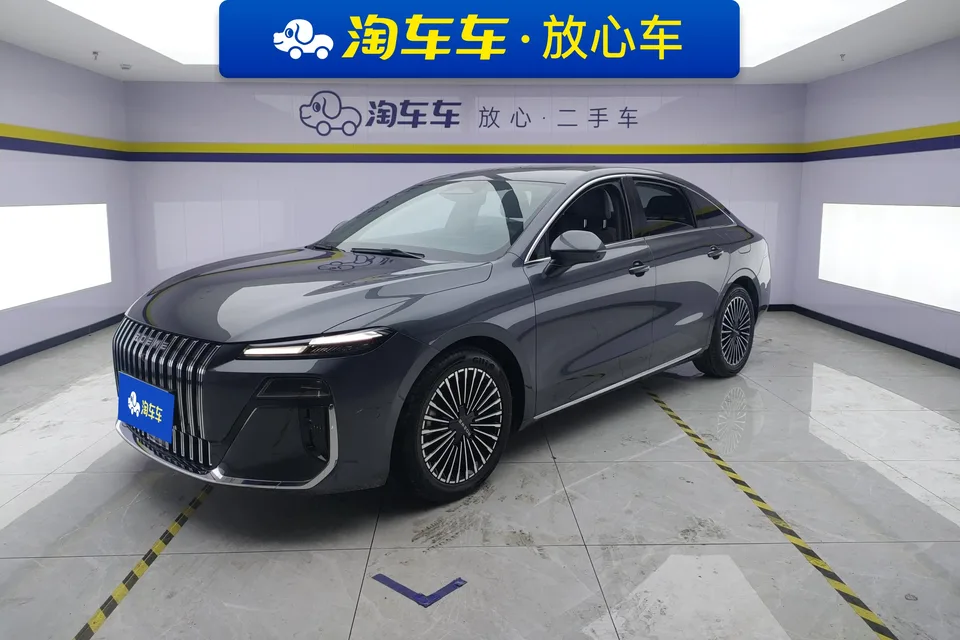 Roewe M7 DMH 2025