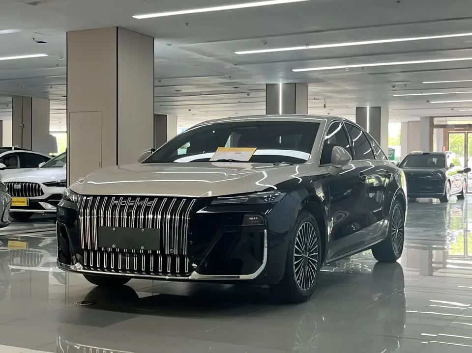 Roewe M7 DMH basic model 2025 — миниатюра 3