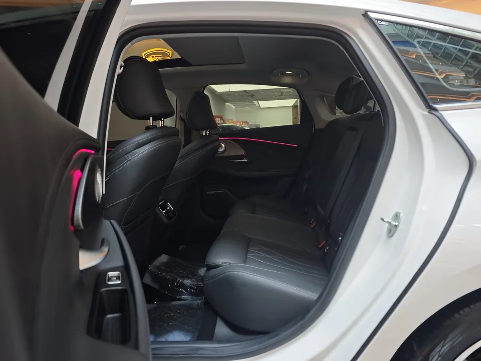 Chery Arrizo 8 1.6TGDI DCT 2023 — миниатюра 4