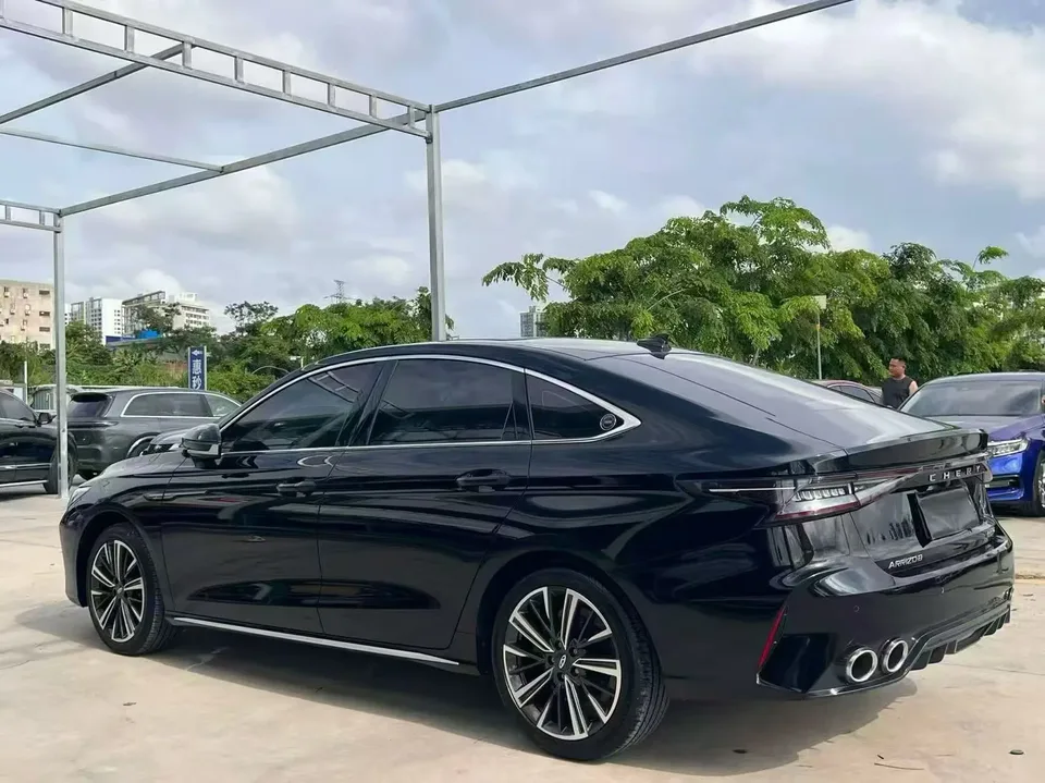 Chery Arrizo 8 1.6TGDI DCT Elegant 2023 — миниатюра 4