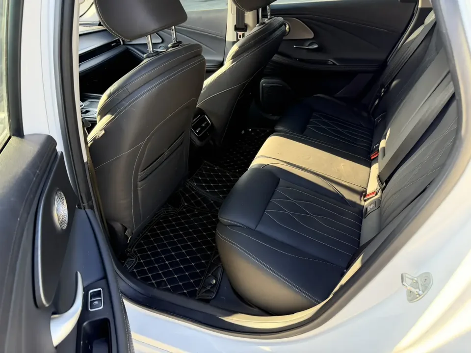 Chery Arrizo 8 1.6TGDI DCT Intelligent 2025 — миниатюра 3